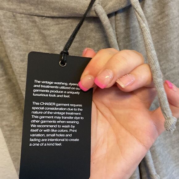 NWT- Chaser grey jogger with side slits- Size Medium - Picture 4 of 9